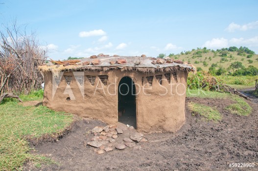 Bild på Mud hut in the masai village in kenya